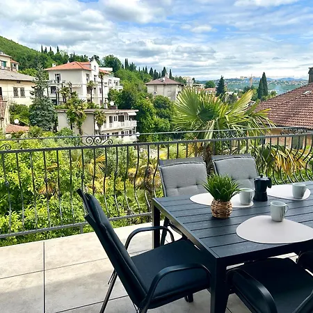 公寓 Ida 奥帕提亚